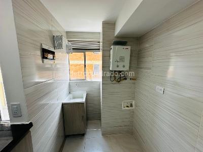 Apartamento de 3 alcobas en venta en Villas De San Antonio (Sector Ditaires), Itagüí, 53 m² · foto 12 de 12