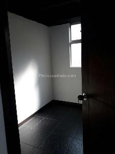 Apartamento de 3 alcobas en venta en El Danubio, Medellín, 50 m² · foto 8 de 12