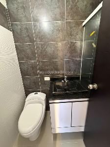 Apartamento de 3 alcobas en venta en Agua Dulce, Envigado, 78 m² · foto 7 de 10
