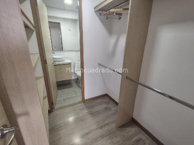 Apartamento en venta en Loma Del Indio, Medellín · foto 14 de 20