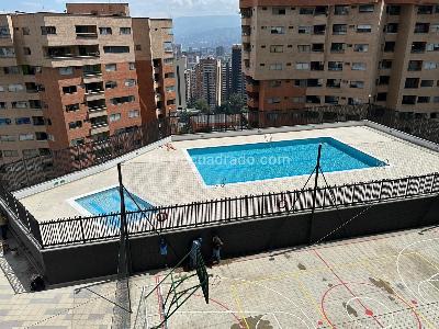 Apartamento de 2 alcobas en venta en Las Lomitas, Sabaneta, 69 m² · foto 11 de 13