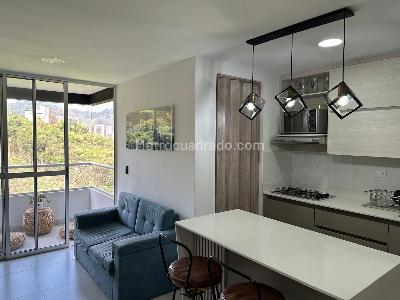 Apartamento de 2 alcobas en venta en Las Lomitas, Sabaneta, 69 m² · foto 2 de 13