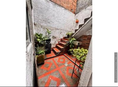 Casa de 4 alcobas en venta en Alfonso Lopez, Medellín, 128 m² · foto 10 de 15