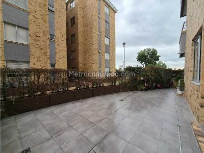 Apartamento en venta en Pinares De Chia, Chía · foto 3 de 14