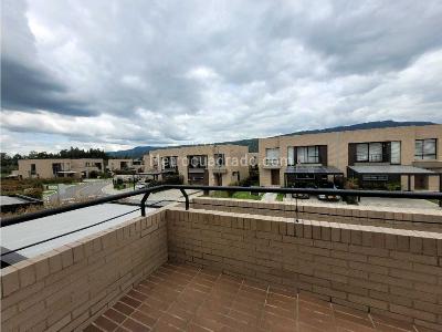 Casa de 4 alcobas en venta en Samaria, Chía, 148 m² · foto 18 de 20