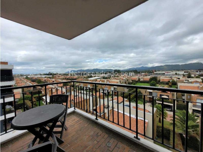 Piso – Cajicá, Calahorra - Más