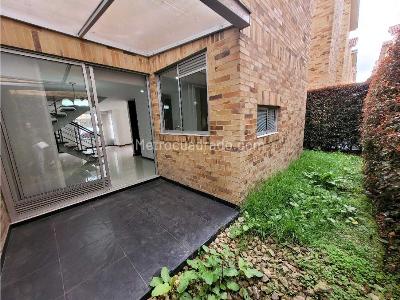 Casa de 3 alcobas en venta en Pinares De Chia, Chía, 177 m² · foto 8 de 17