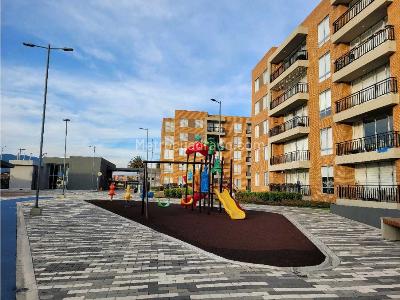 Apartamento en venta en Huertas Oriental, Cajicá · foto 2 de 20
