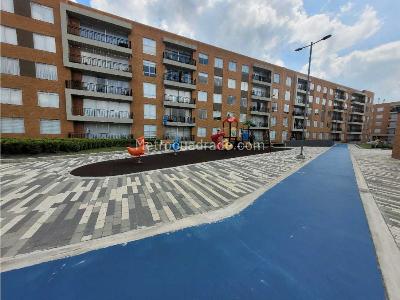 Apartamento de 3 alcobas en venta en Huertas Oriental Ii, Cajicá, 106 m² · foto 17 de 18