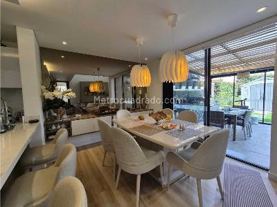 Casa de 3 alcobas en venta en Samaria, Chía, 158 m² · foto 2 de 19