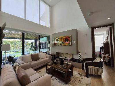 Casa de 3 alcobas en venta en Samaria, Chía, 158 m² · foto 3 de 19
