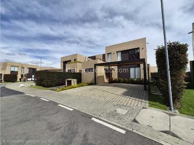 Casa de 3 alcobas en venta en Samaria, Chía, 158 m² · foto 19 de 19