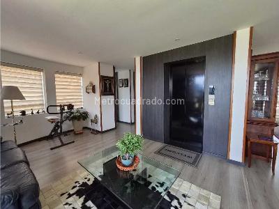 Apartamento en venta en Ponderosa Campestre, Chía · foto 2 de 20