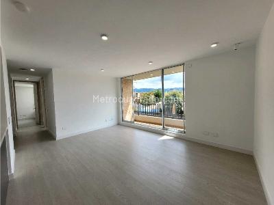 Apartamento de 3 alcobas en arriendo en Huertas Oriental, Cajicá, 84 m² · foto 3 de 17
