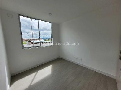 Apartamento de 3 alcobas en arriendo en Huertas Oriental, Cajicá, 84 m² · foto 15 de 17