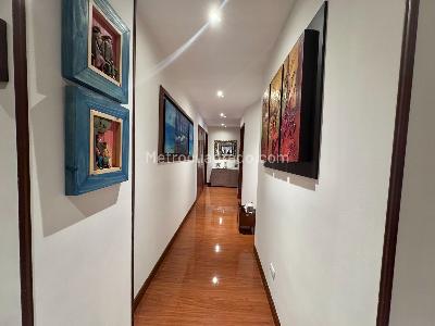 Apartamento de 3 alcobas en venta en Chico Navarra, Bogotá, 236 m² · foto 11 de 20