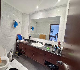 Apartamento de 3 alcobas en venta en Chico Navarra, Bogotá, 236 m² · foto 20 de 20