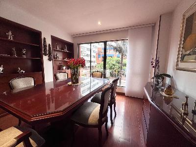 Apartamento de 3 alcobas en venta en Chico Navarra, Bogotá, 236 m² · foto 6 de 20