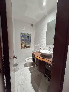 Apartamento de 3 alcobas en venta en Chico Navarra, Bogotá, 236 m² · foto 9 de 20