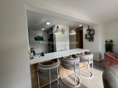 Apartamento de 2 alcobas en venta en Bella Vista, Cali, 94 m² · foto 15 de 20