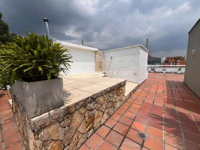 Apartamento de 2 alcobas en venta en Santa Rita, Cali, 60 m² · foto 11 de 12