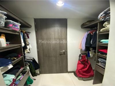 Apartamento de 3 alcobas en venta en Aves Marias, Sabaneta, 105 m² · foto 8 de 12