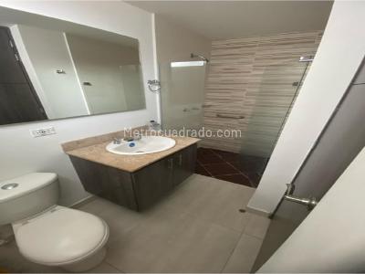 Apartamento de 3 alcobas en venta en Aves Marias, Sabaneta, 79 m² · foto 11 de 14