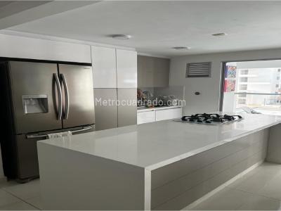 Apartamento de 2 alcobas en venta en Suramerica, Itagüí, 88 m² · foto 2 de 16