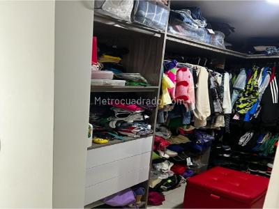 Apartamento de 2 alcobas en venta en Suramerica, Itagüí, 88 m² · foto 5 de 16