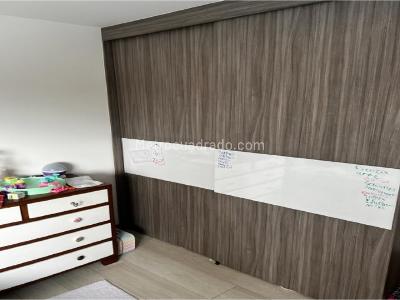 Apartamento de 2 alcobas en venta en Suramerica, Itagüí, 88 m² · foto 7 de 16