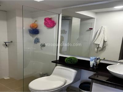 Apartamento de 2 alcobas en venta en Suramerica, Itagüí, 88 m² · foto 9 de 16
