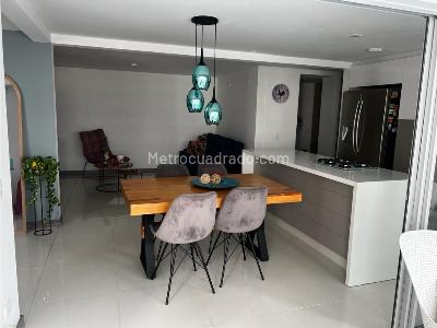 Apartamento de 2 alcobas en venta en Suramerica, Itagüí, 88 m² · foto 14 de 16