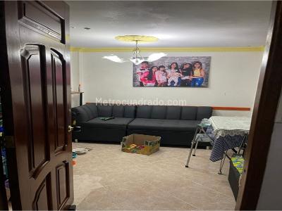 Casa de 5 alcobas en venta en La Florida, Bello, 110 m² · foto 4 de 11
