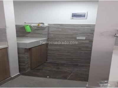 Apartamento de 3 alcobas en venta en Maria Auxiliadora, Sabaneta, 55 m² · foto 8 de 9
