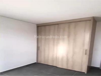 Apartamento de 2 alcobas en venta en La Doctora, Sabaneta, 62 m² · foto 6 de 14