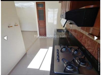 Apartamento de 3 alcobas en venta en Niquia, Bello, 67 m² · foto 2 de 10