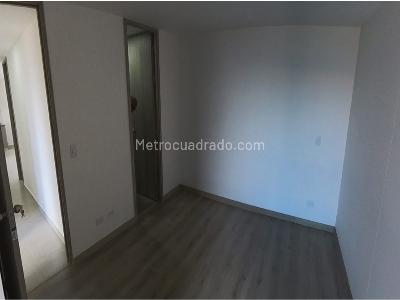 Apartamento de 3 alcobas en venta en Las Lomitas, Sabaneta, 76 m² · foto 7 de 16