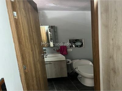 Apartamento de 3 alcobas en venta en Santa Ana, Bello, 92 m² · foto 10 de 15