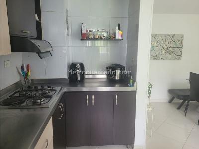 Apartamento en venta en El Salado, Envigado · foto 3 de 19