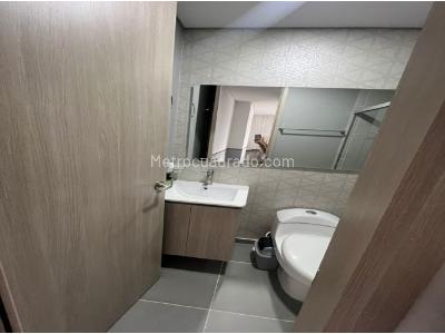 Apartamento de 3 alcobas en venta en La Doctora, Sabaneta, 74 m² · foto 9 de 15