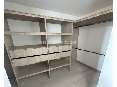 Apartamento de 3 alcobas en venta en Las Lomitas, Sabaneta, 85 m² · foto 8 de 11