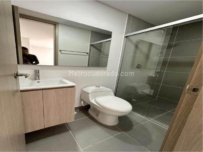 Apartamento de 3 alcobas en venta en La Doctora, Sabaneta, 74 m² · foto 3 de 7
