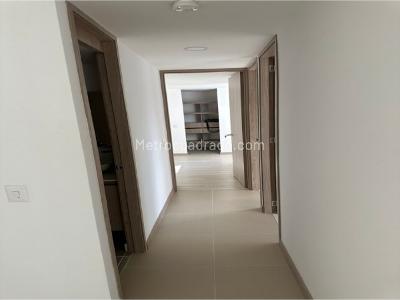 Apartamento de 3 alcobas en venta en Las Lomitas, Sabaneta, 85 m² · foto 13 de 13