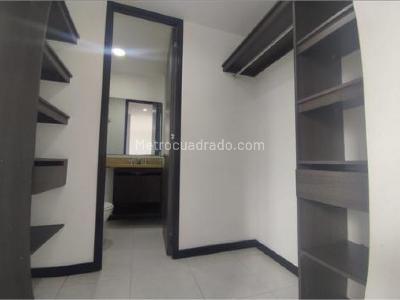 Apartamento de 2 alcobas en venta en San Jose, Sabaneta, 87 m² · foto 7 de 13