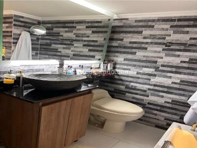 Apartamento de 3 alcobas en venta en La Gabriela, Bello, 74 m² · foto 12 de 14