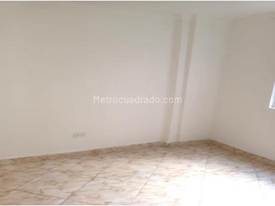 Apartamento de 3 alcobas en venta en Bello, Bello, 75 m² · foto 4 de 10