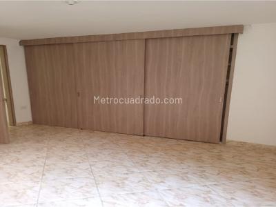 Apartamento de 3 alcobas en venta en Bello, Bello, 75 m² · foto 5 de 10