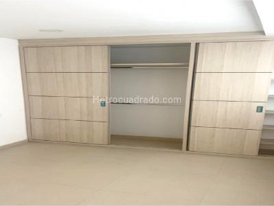 Apartamento de 2 alcobas en venta en Andalucia, Bello, 82 m² · foto 8 de 14