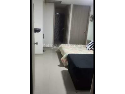 Apartamento de 4 alcobas en venta en Cabañas, Bello, 118 m² · foto 3 de 8