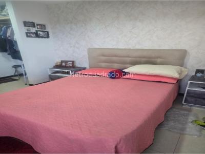 Apartamento de 3 alcobas en venta en San Jose, Sabaneta, 80 m² · foto 4 de 16
